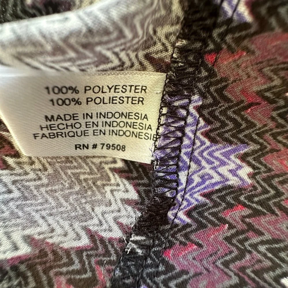 Violet + Claire Sheer Abstract Roll Tab Blouse Medium - Picture 5 of 5